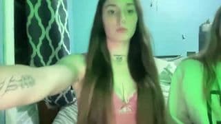 Current preview image for model thatbrunette03
